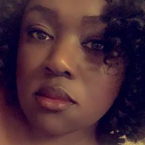 Meet your Posher, Destini